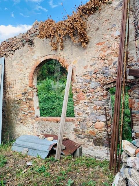 Casa vacanza 5 Locali o pi� in vendita a Calci