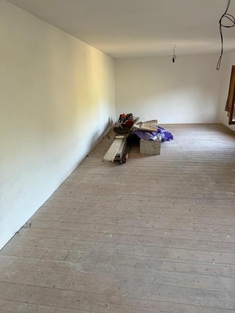 Casa indipendente con terrazzo a Calci