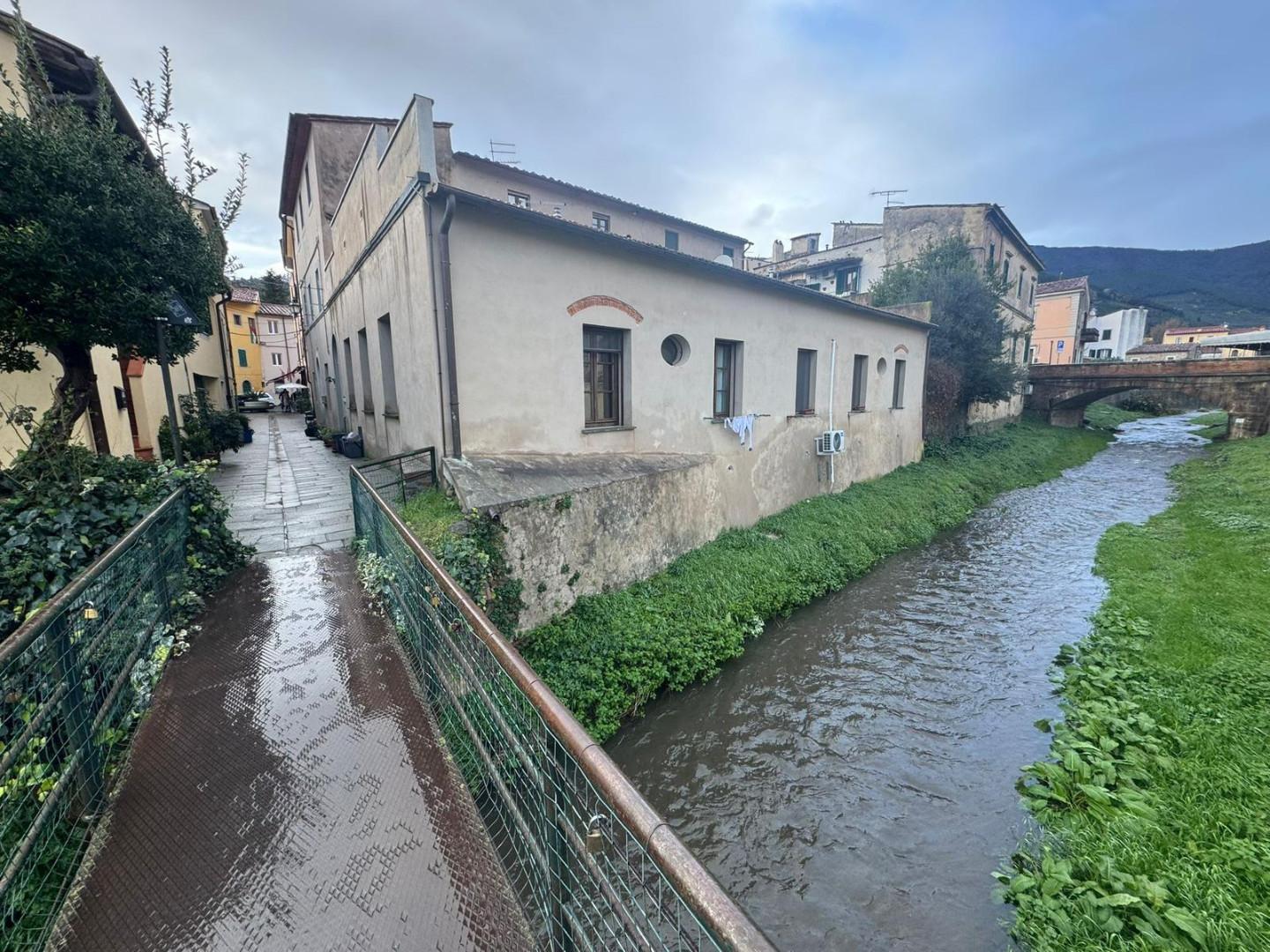 Casa indipendente in vendita a Calci