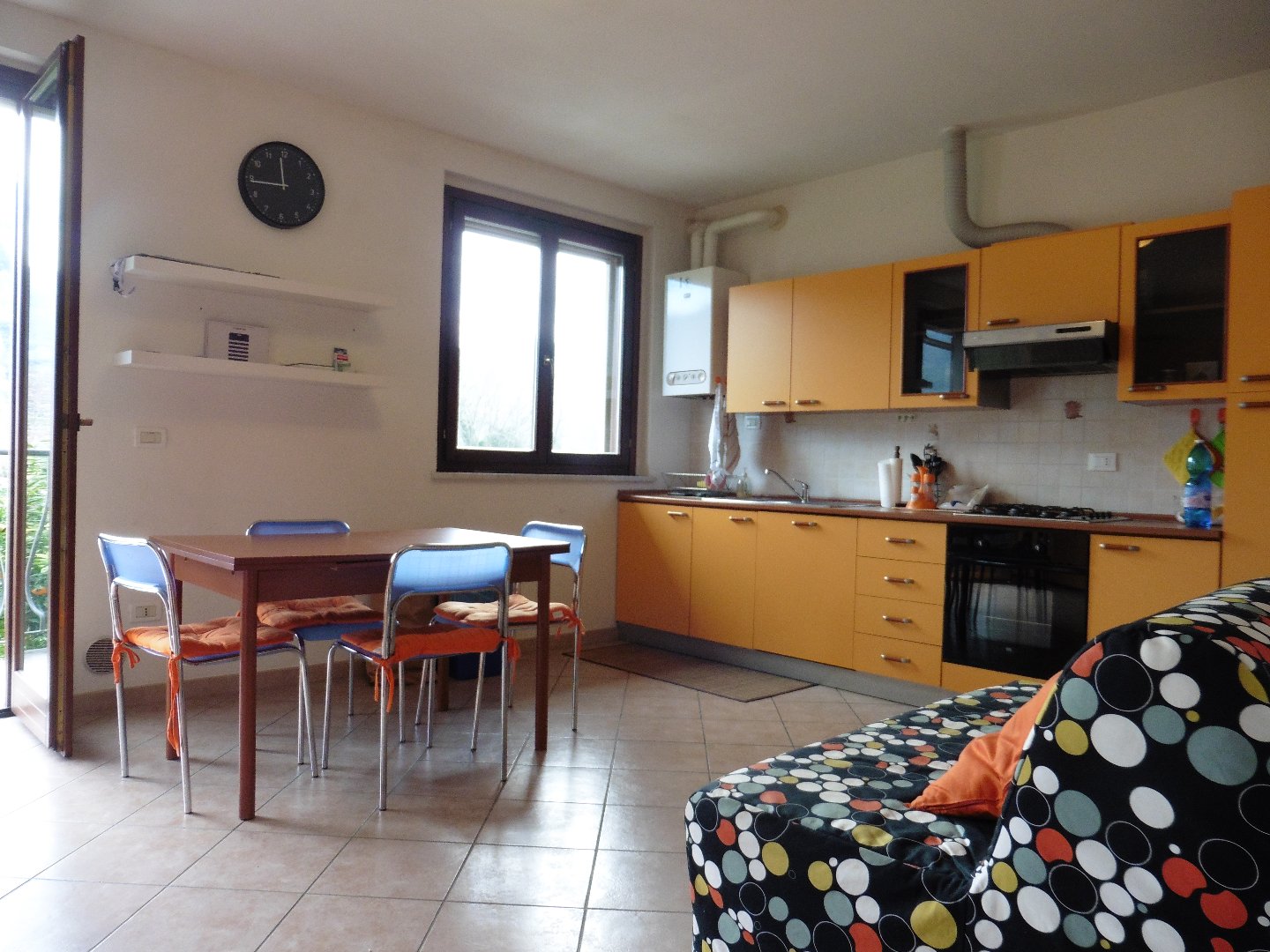 Monolocale arredato in affitto a Calci