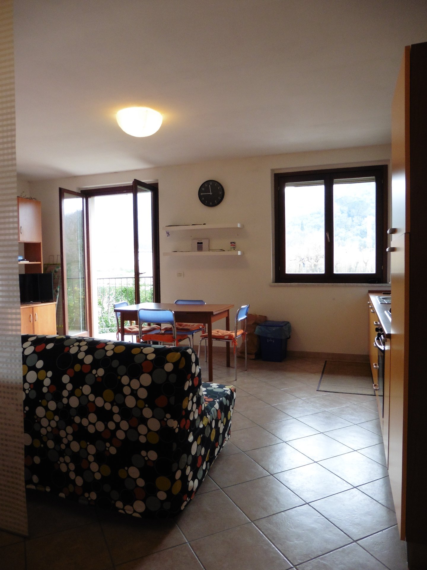 Monolocale arredato in affitto a Calci