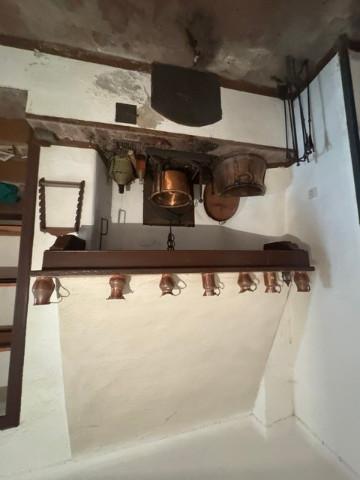 Casa indipendente con terrazzi, Calci castelmaggiore