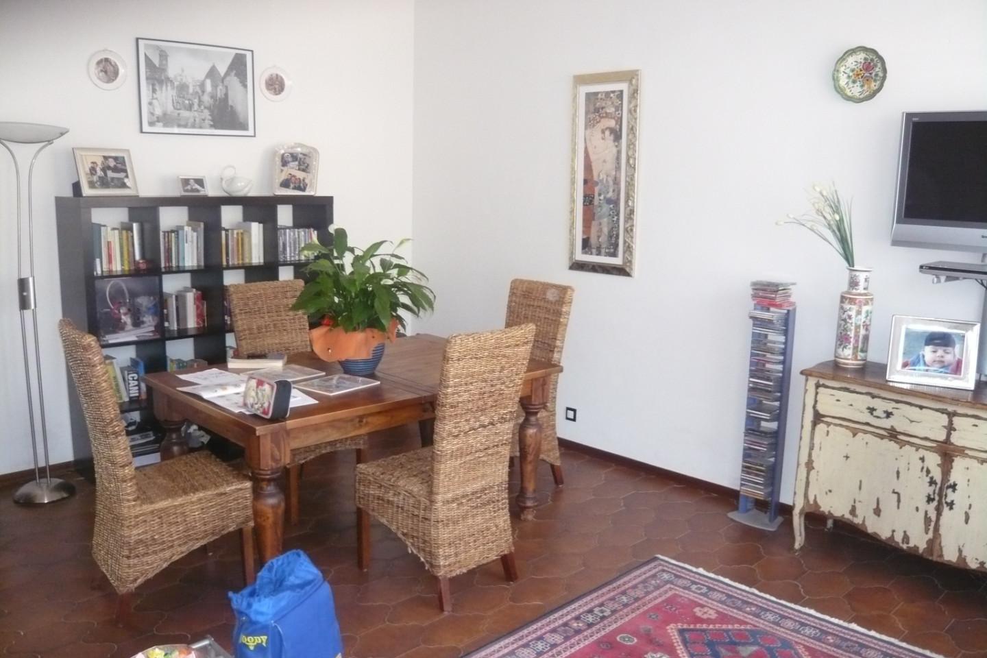 Appartamento con terrazzo a Calci