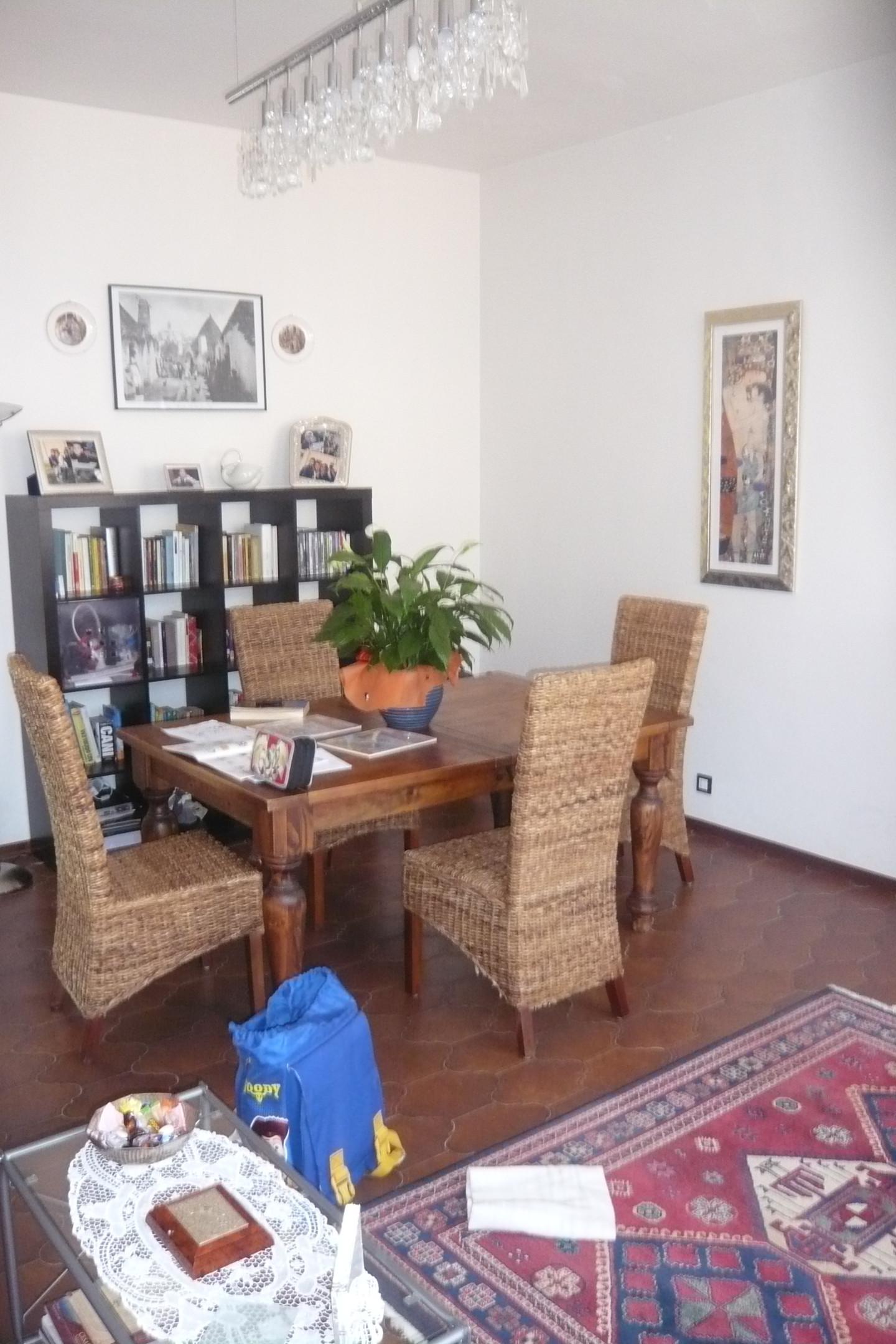 Appartamento con terrazzo a Calci