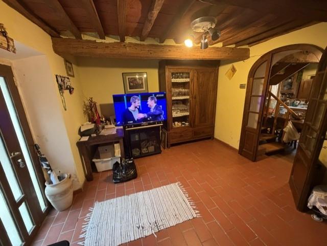 Casa indipendente con giardino, Calci castelmaggiore