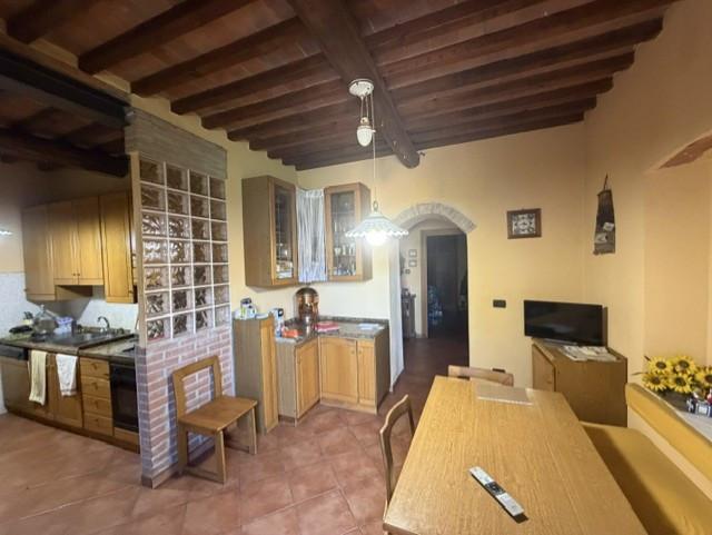 Casa indipendente con giardino a San Giuliano Terme