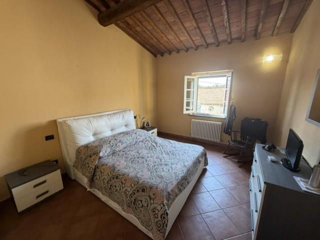 Casa indipendente con giardino a San Giuliano Terme