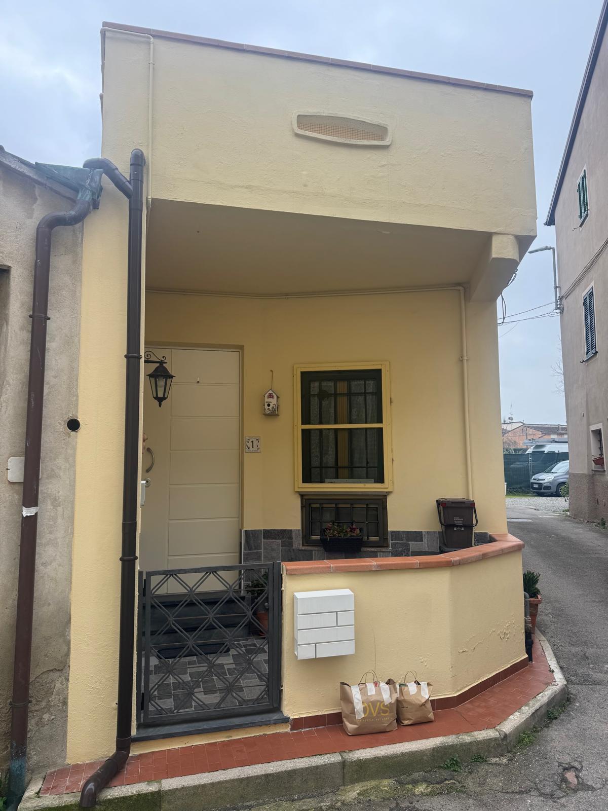 Casa indipendente con terrazzi, Vicopisano uliveto terme