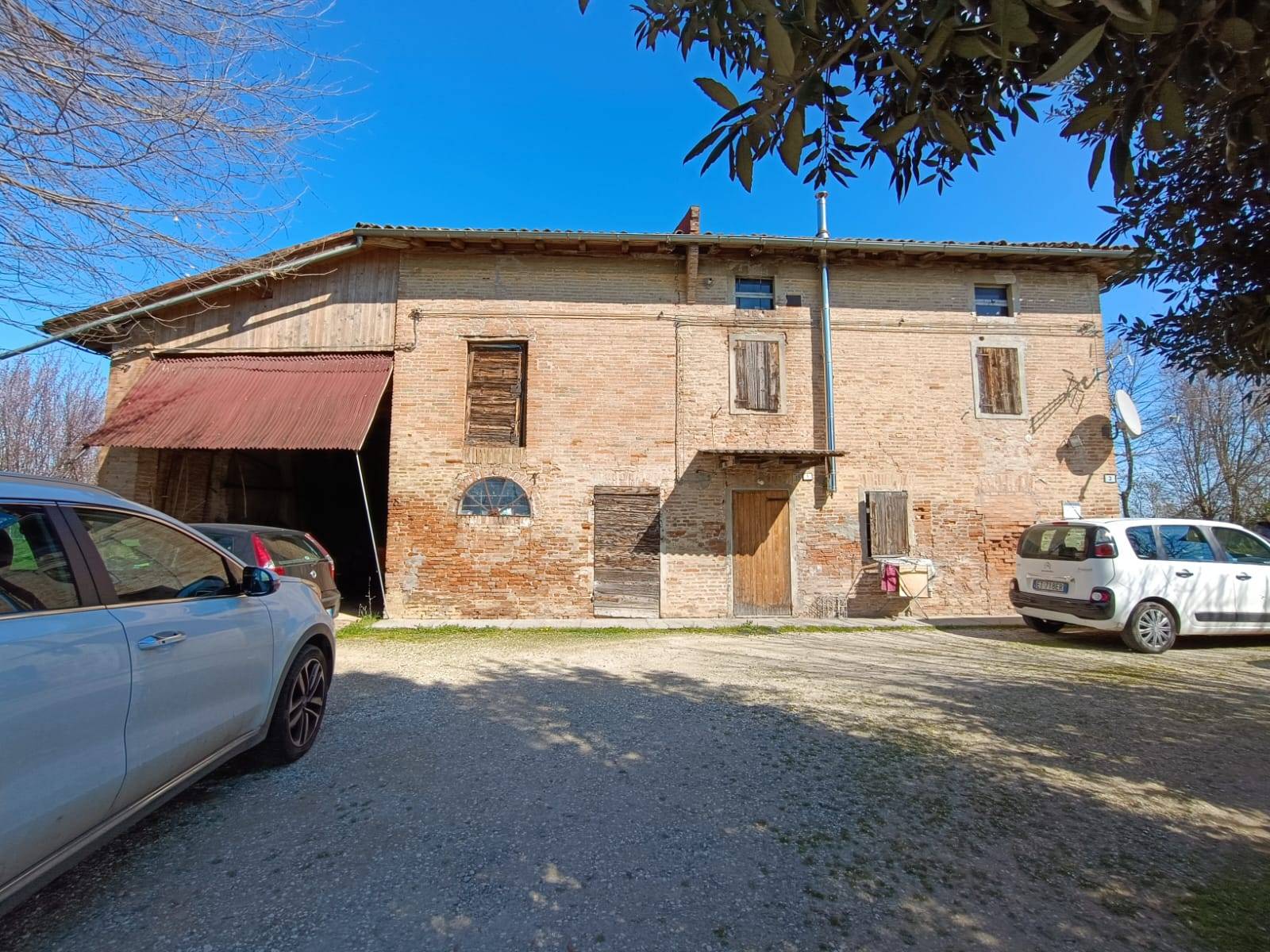 Rustico in vendita a Castelfranco Emilia