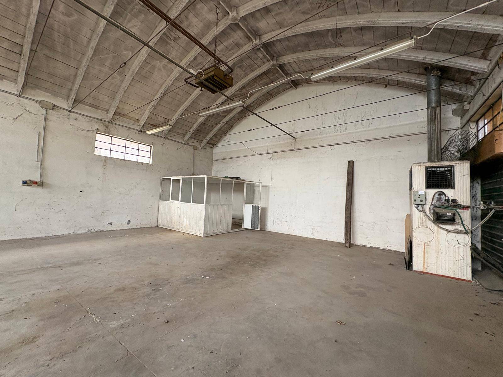 Locale commerciale in vendita a Castelfranco Emilia, Riolo