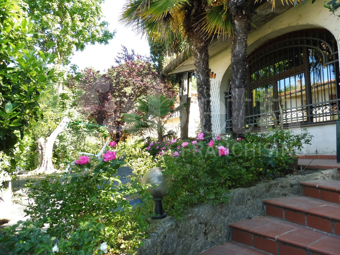 Villa Bifamiliare con giardino a Marostica
