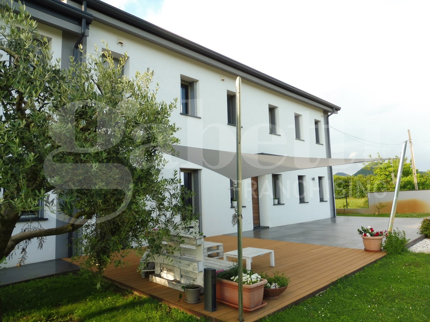 Villa Bifamiliare ristrutturata a Noventa Vicentina