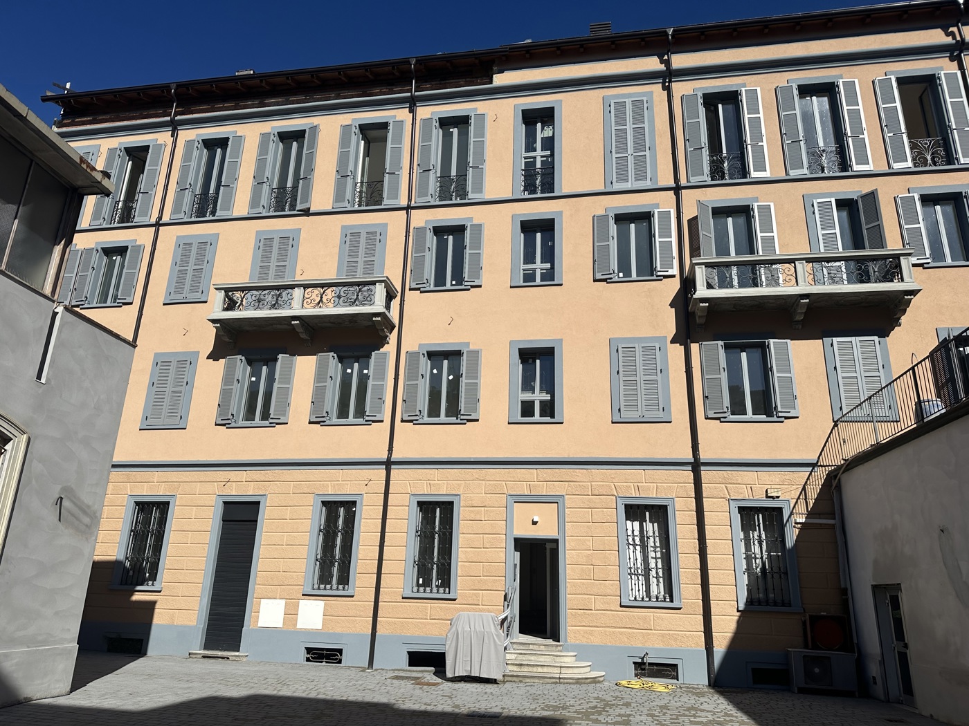 Trilocale in vendita a Monza