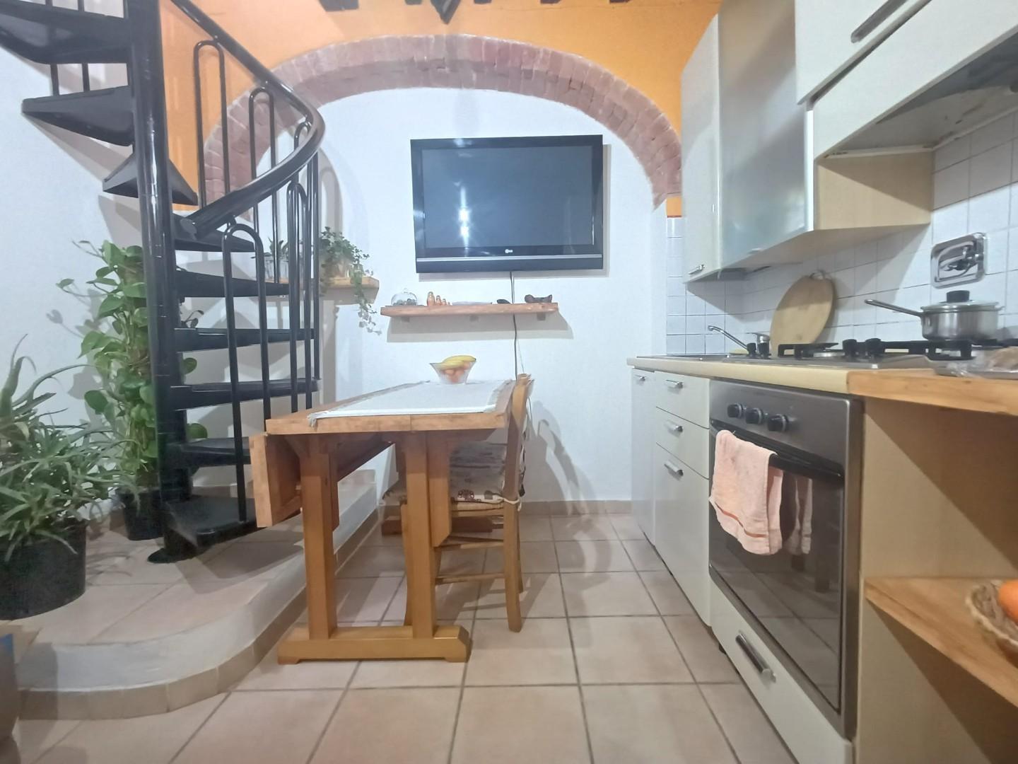 Bilocale in vendita, Colle di Val d'Elsa campiglia