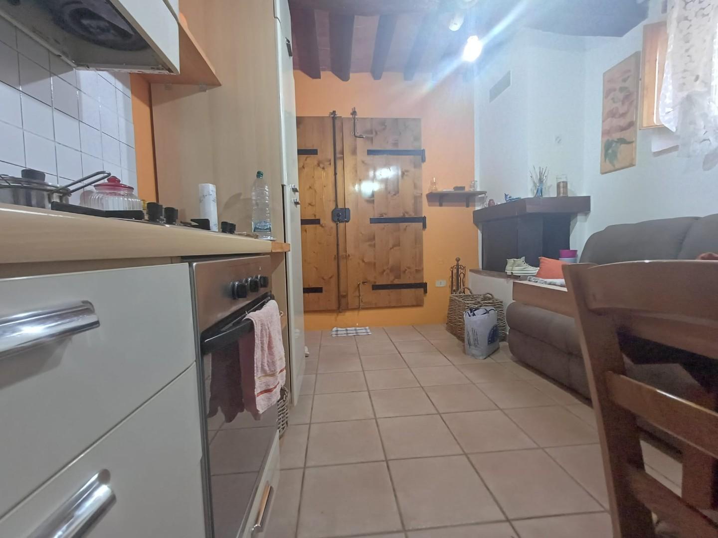 Bilocale in vendita, Colle di Val d'Elsa campiglia