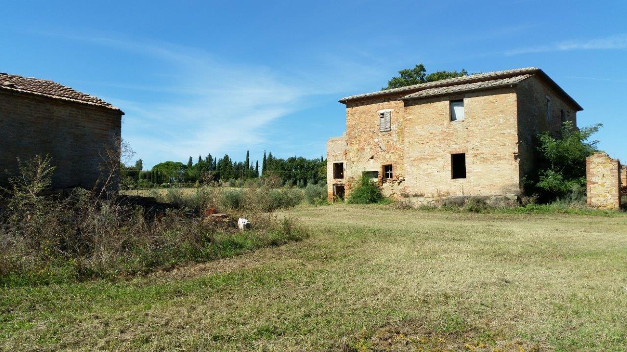 Rustico in vendita a Torrita di Siena