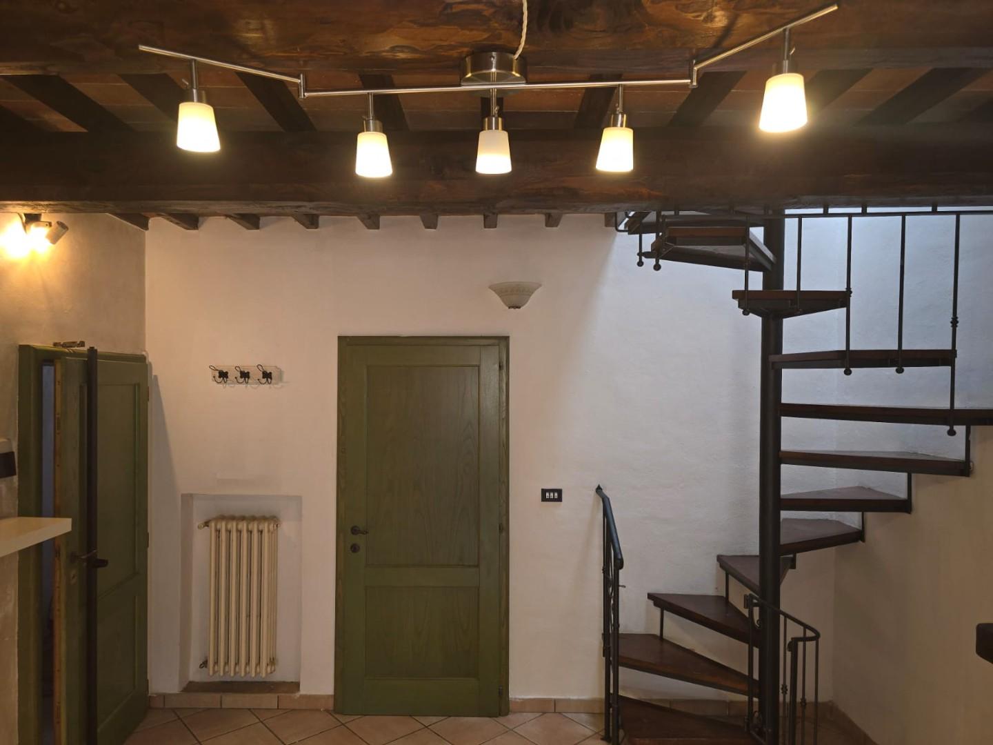 Trilocale in vendita, Poggibonsi staggia