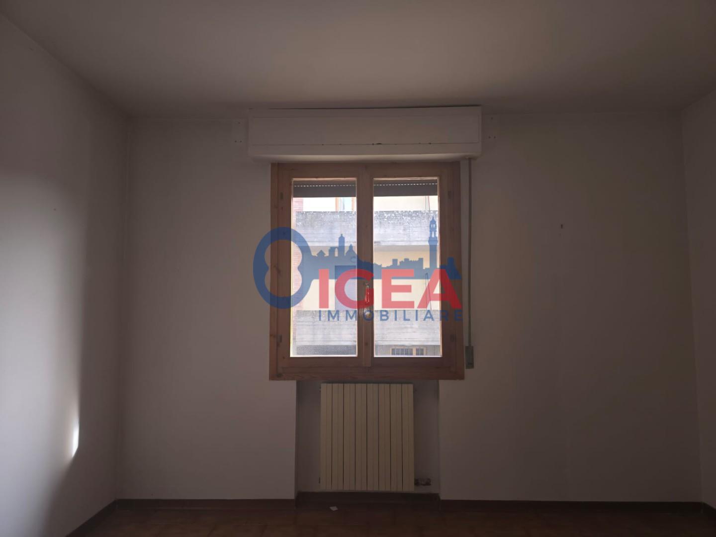 Trilocale da ristrutturare, Colle di Val d'Elsa la badia