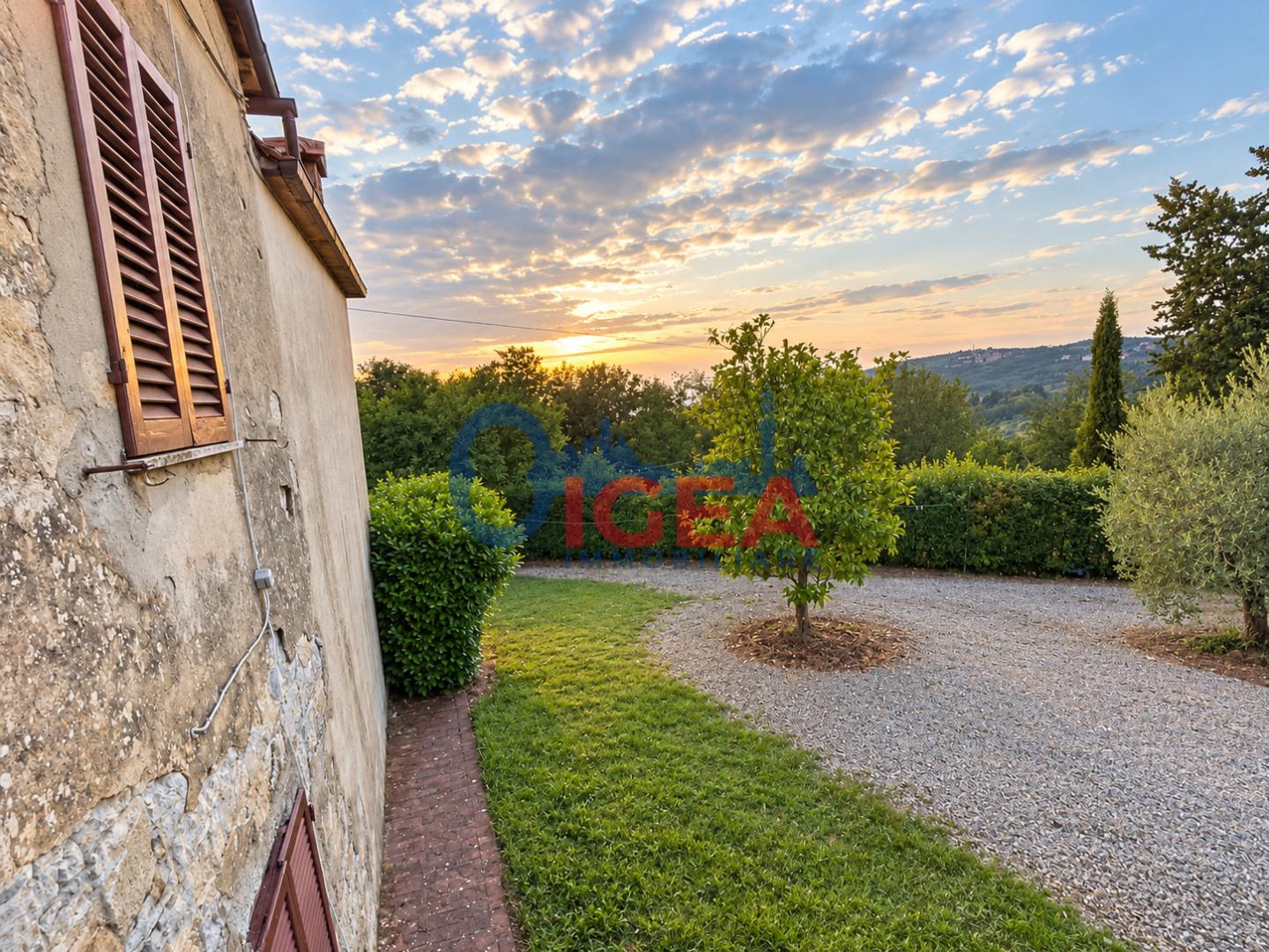 Quadrilocale in vendita a Castellina in Chianti