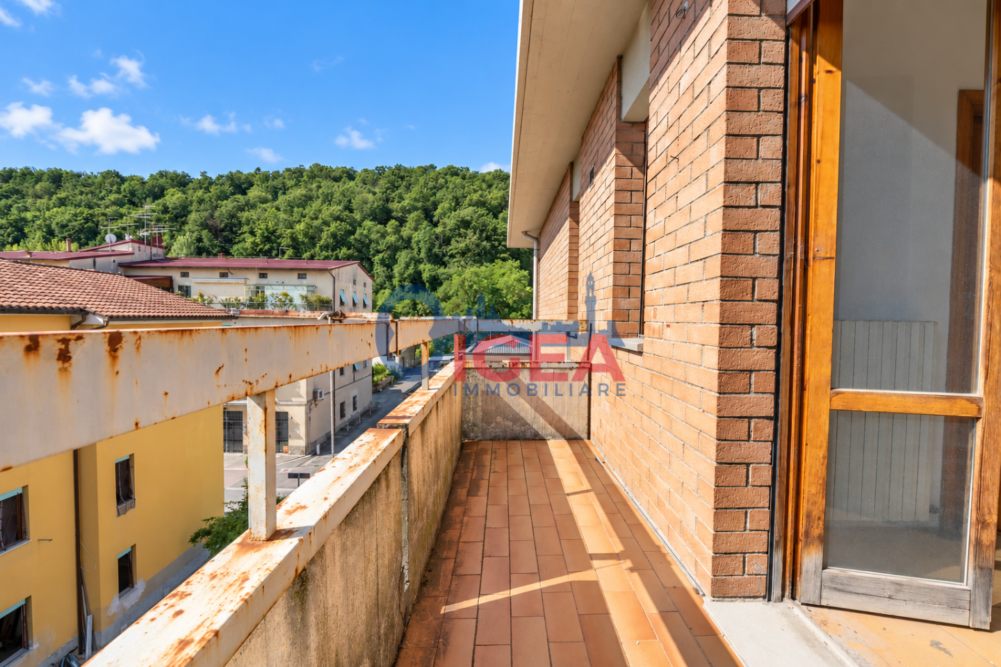 Quadrilocale con terrazzo, Poggibonsi romituzzo