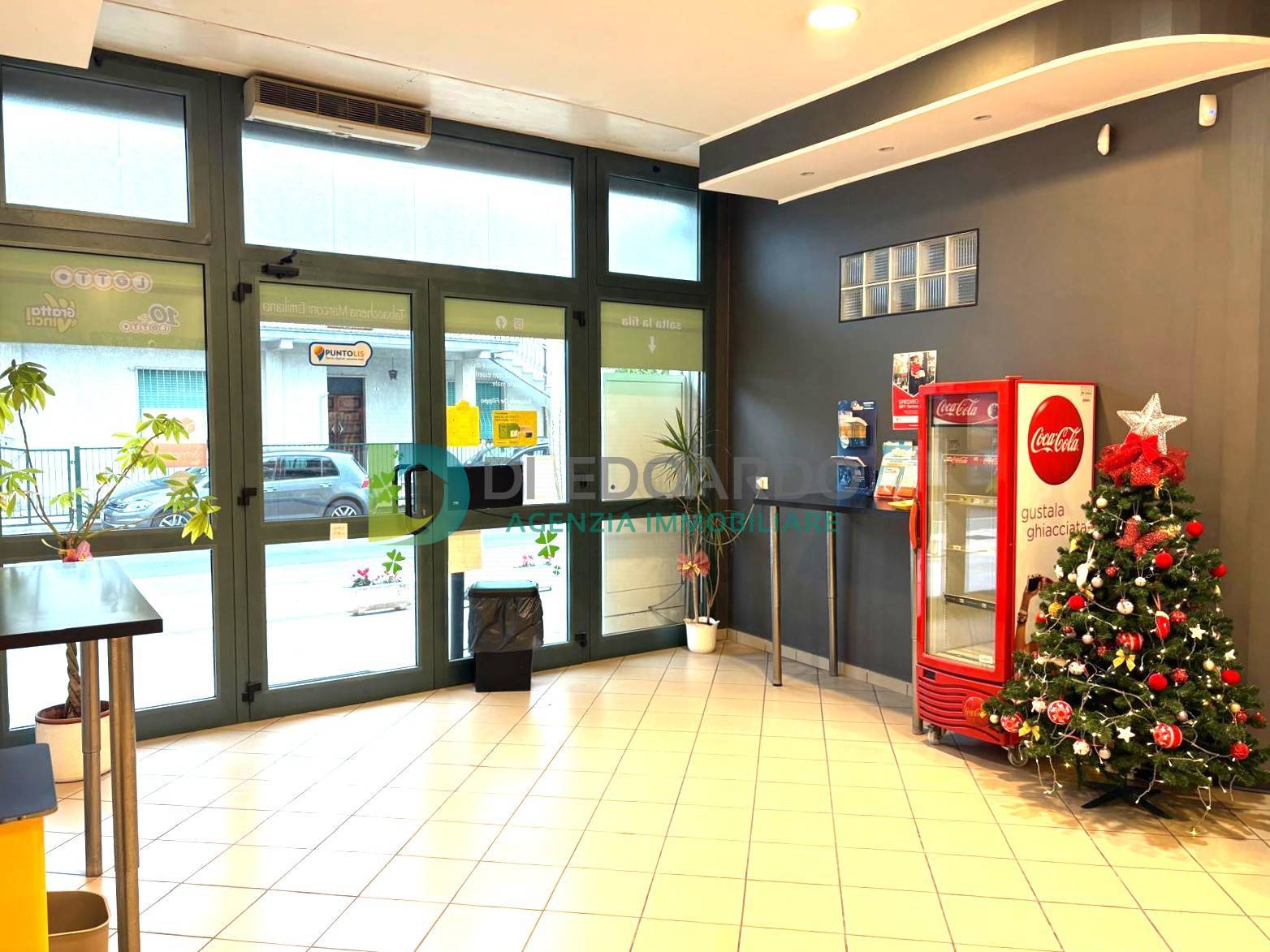 Attivit commerciale in vendita a Martinsicuro
