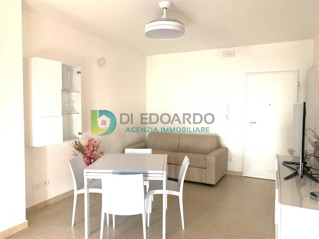 Appartamento in affitto a Martinsicuro, Villa Rosa