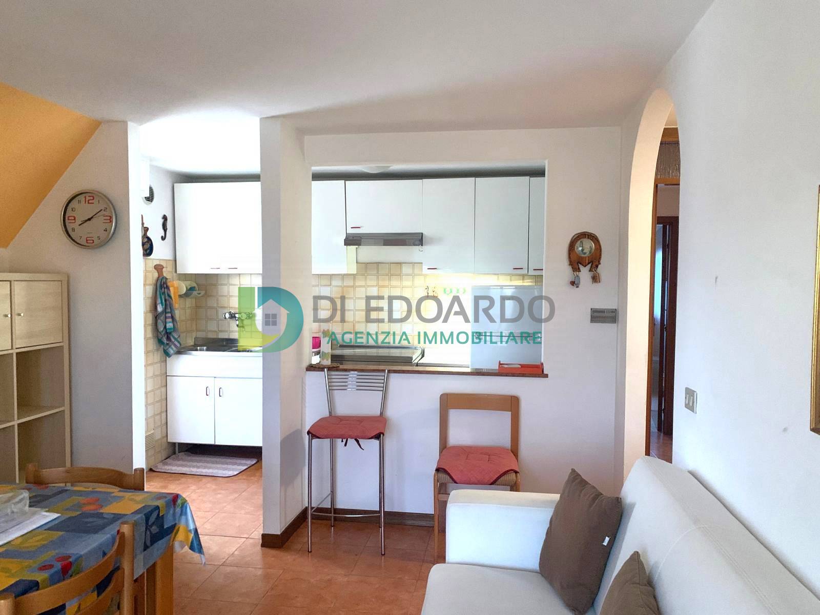Appartamento in vendita a Martinsicuro, Zona Centrale
