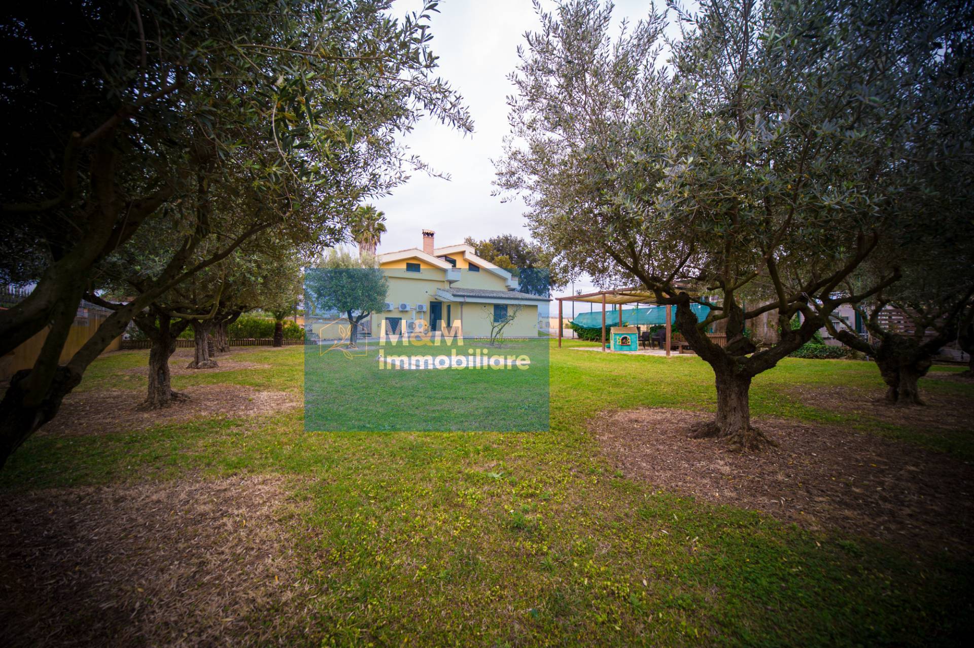 Villa in vendita a Nettuno, Piscina Cardillo