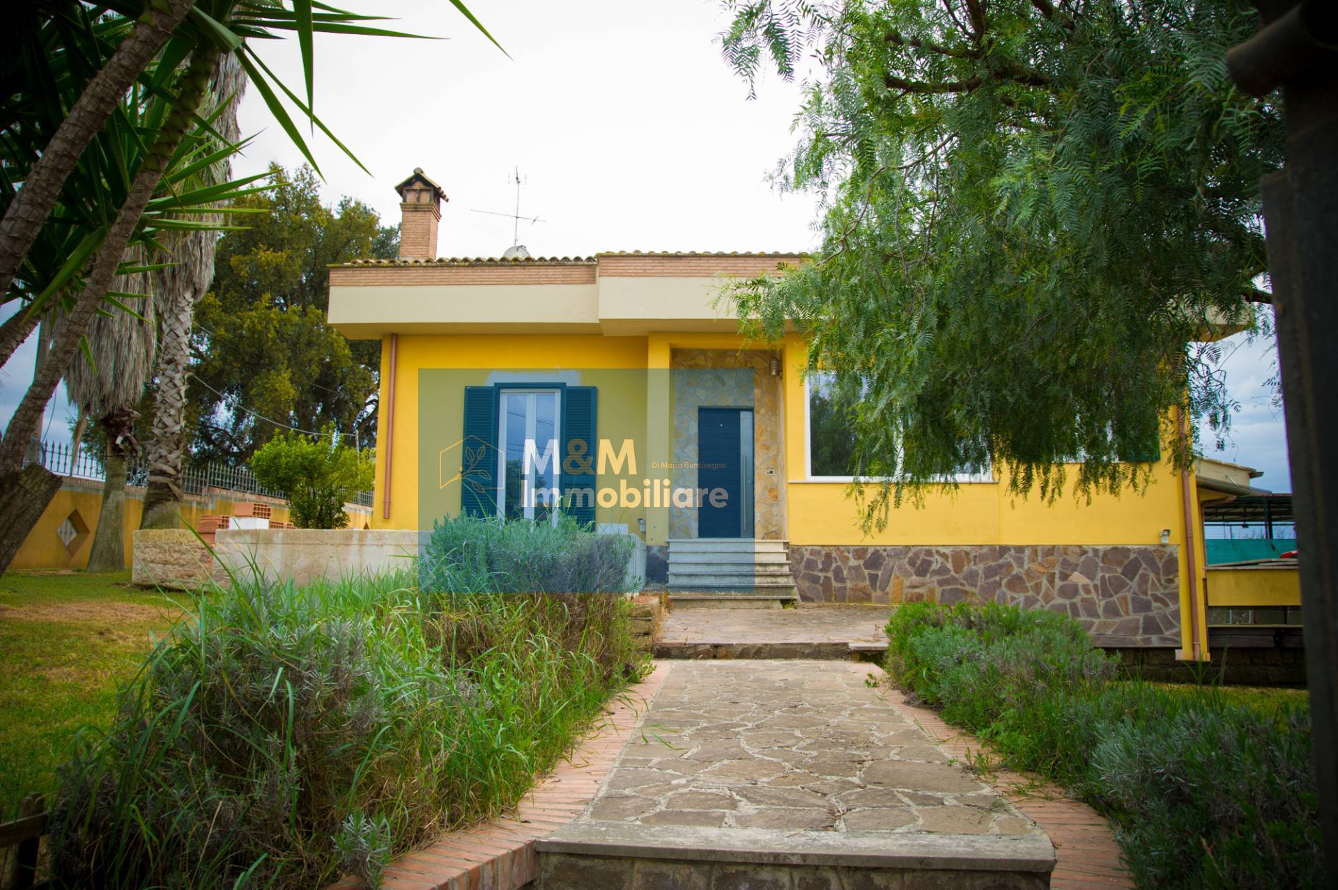 Villa in vendita a Nettuno, Piscina Cardillo