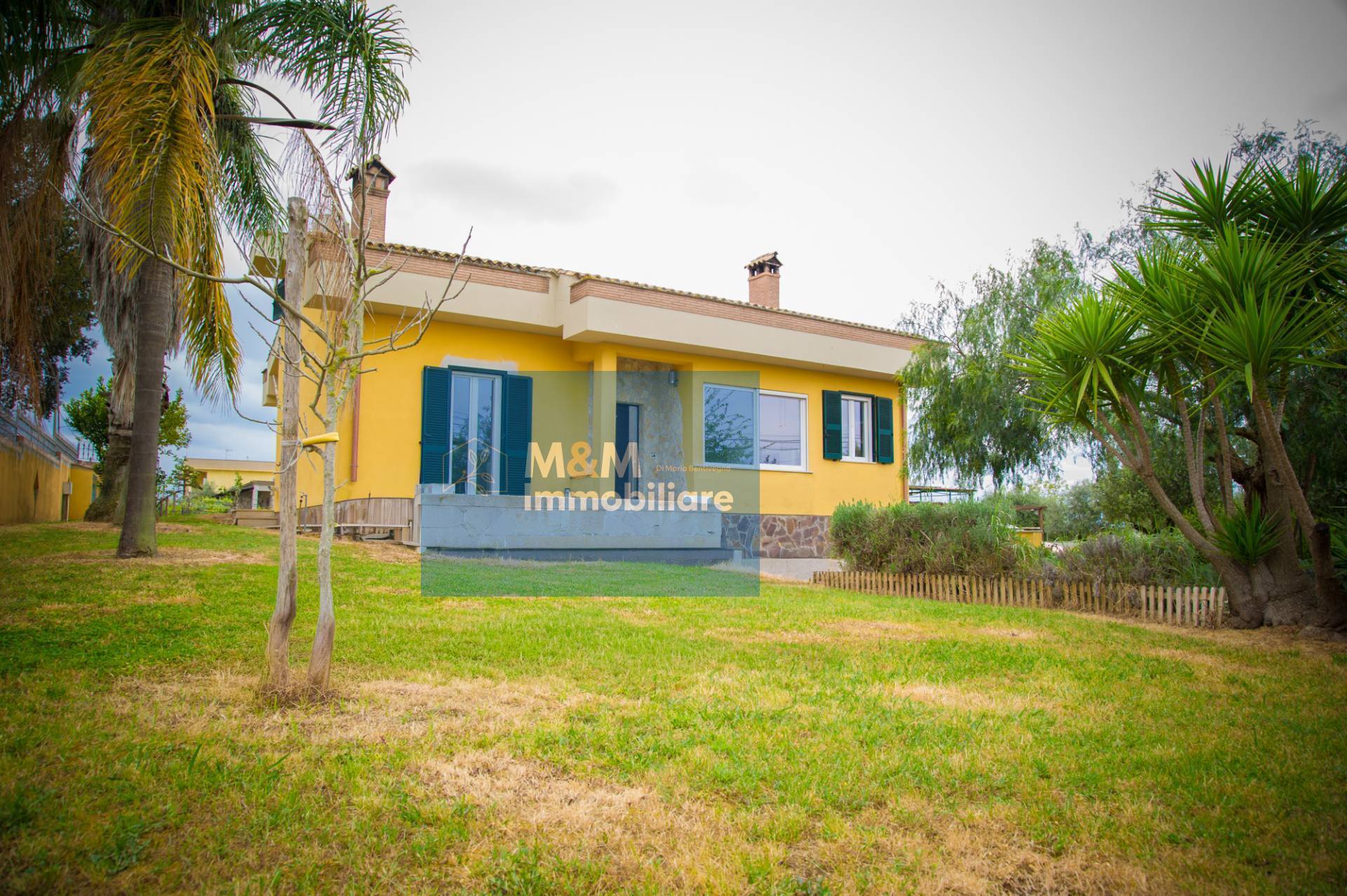Villa in vendita a Nettuno, Piscina Cardillo