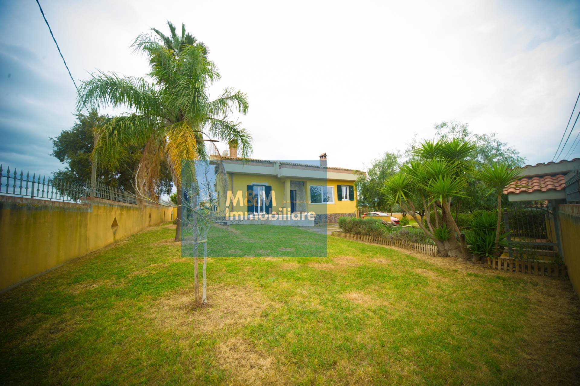 Villa in vendita a Nettuno, Piscina Cardillo