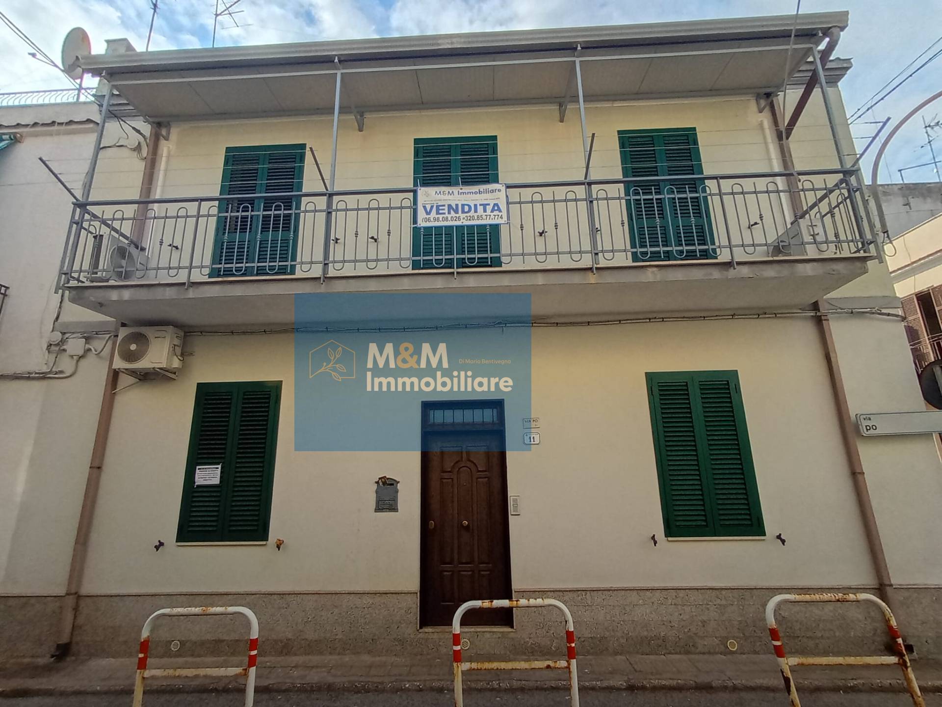 Cielo-Terra in vendita a Nettuno, Nettuno centro