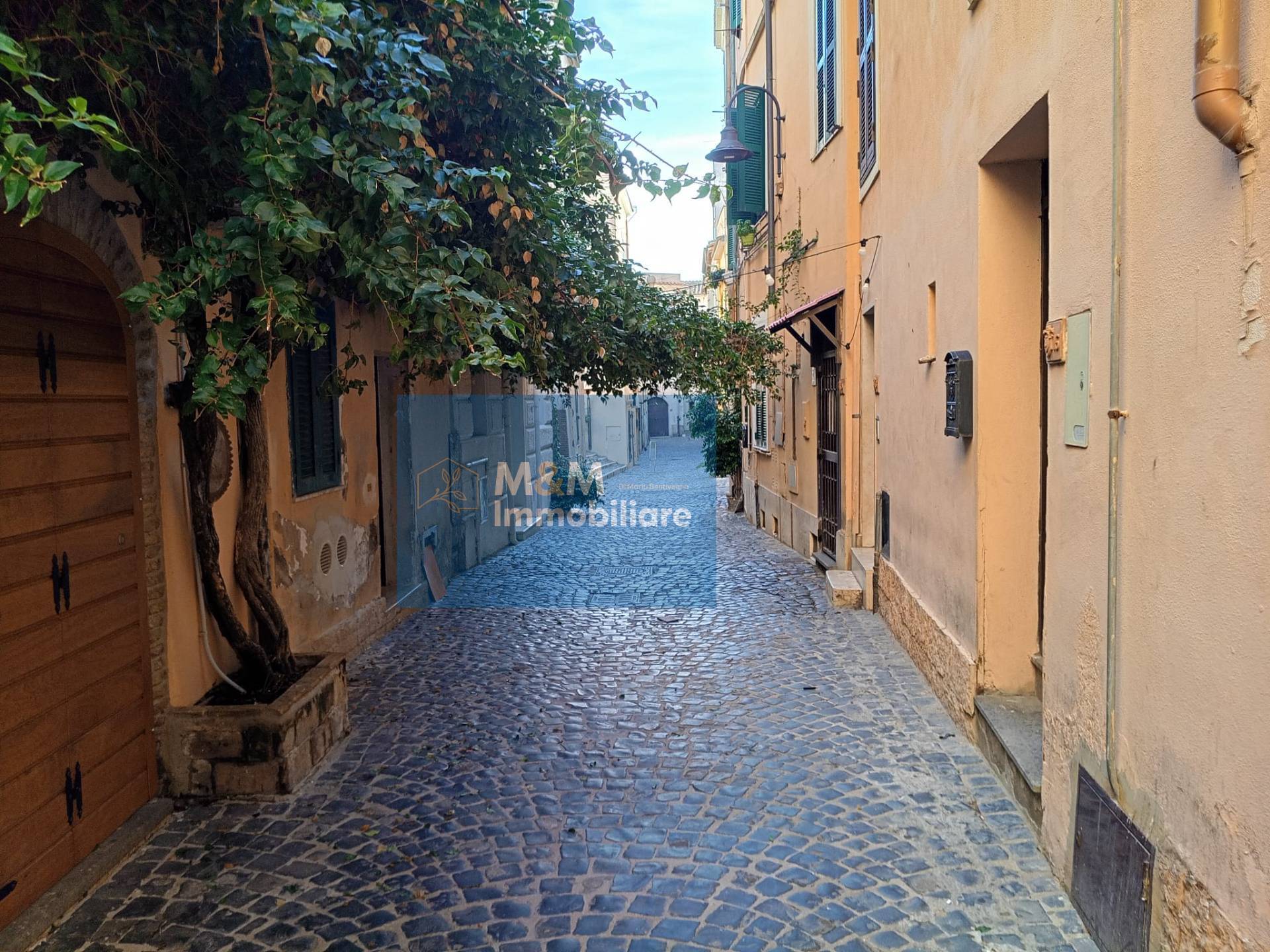 Appartamento in vendita a Nettuno, Nettuno centro