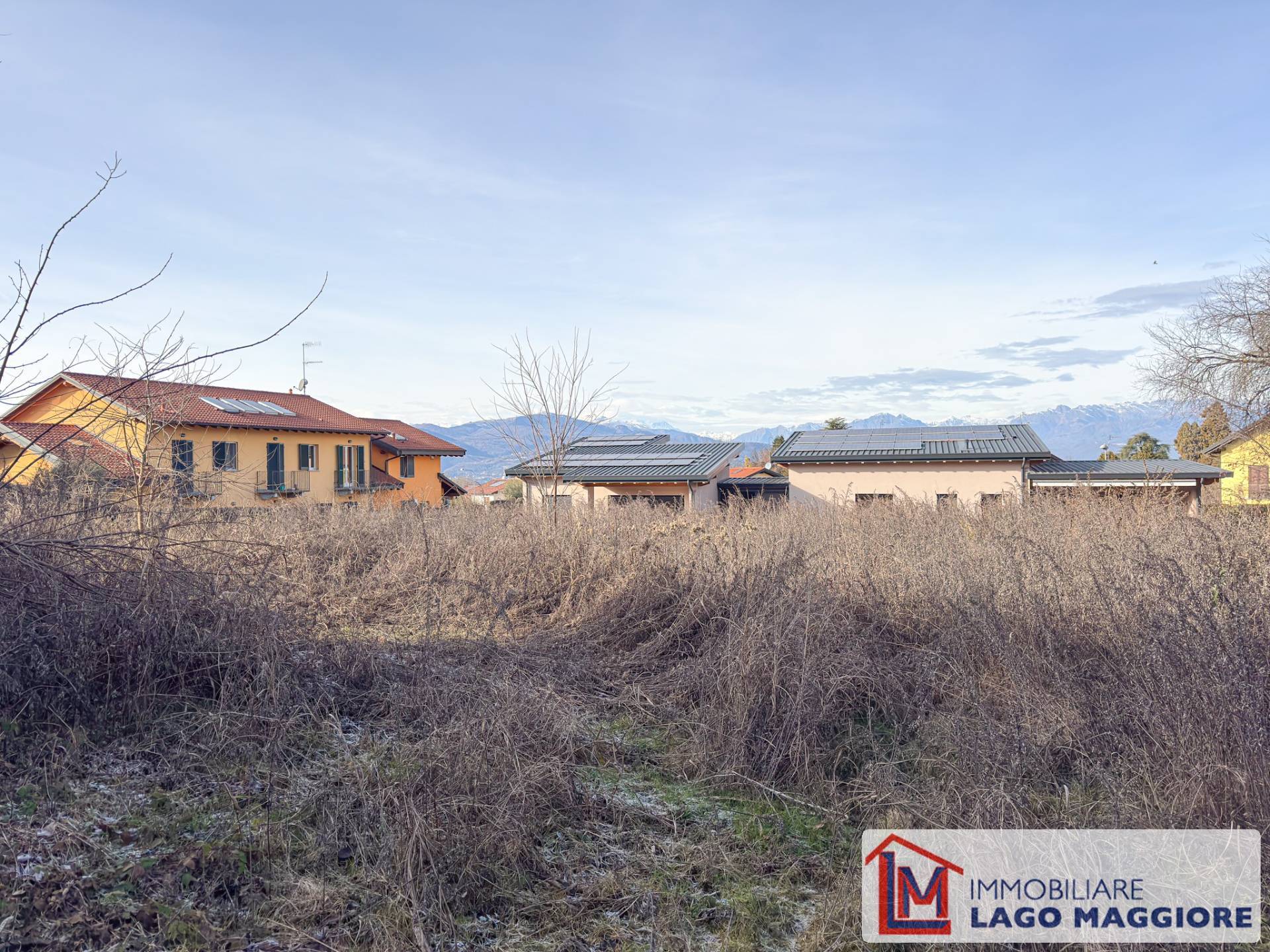 Terreno edificabile in vendita a Cadrezzate con Osmate
