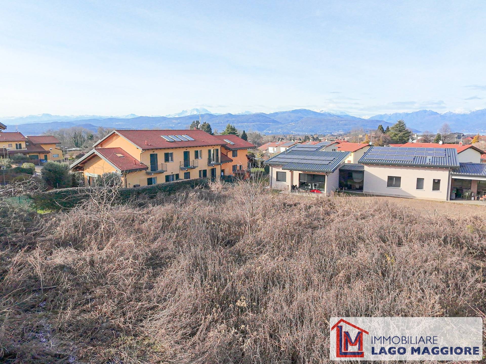 Terreno edificabile in vendita a Cadrezzate con Osmate