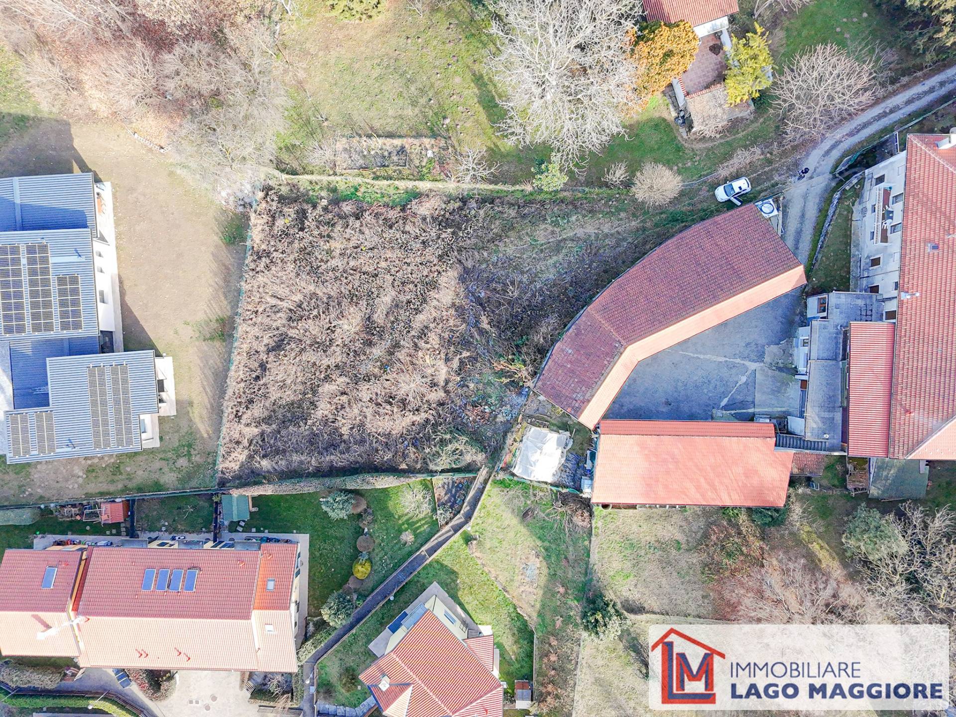 Terreno edificabile in vendita a Cadrezzate con Osmate