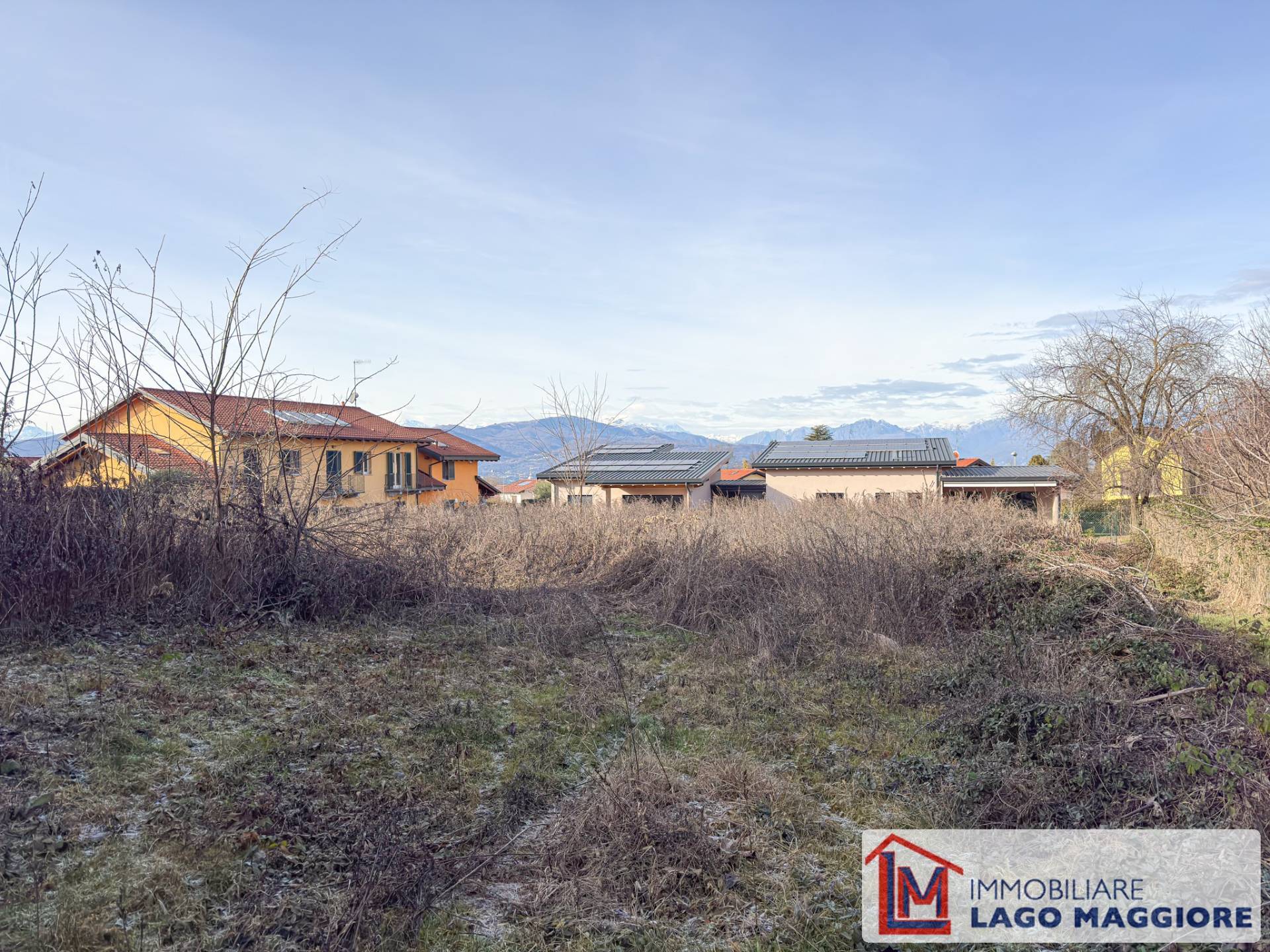 Terreno edificabile in vendita a Cadrezzate con Osmate