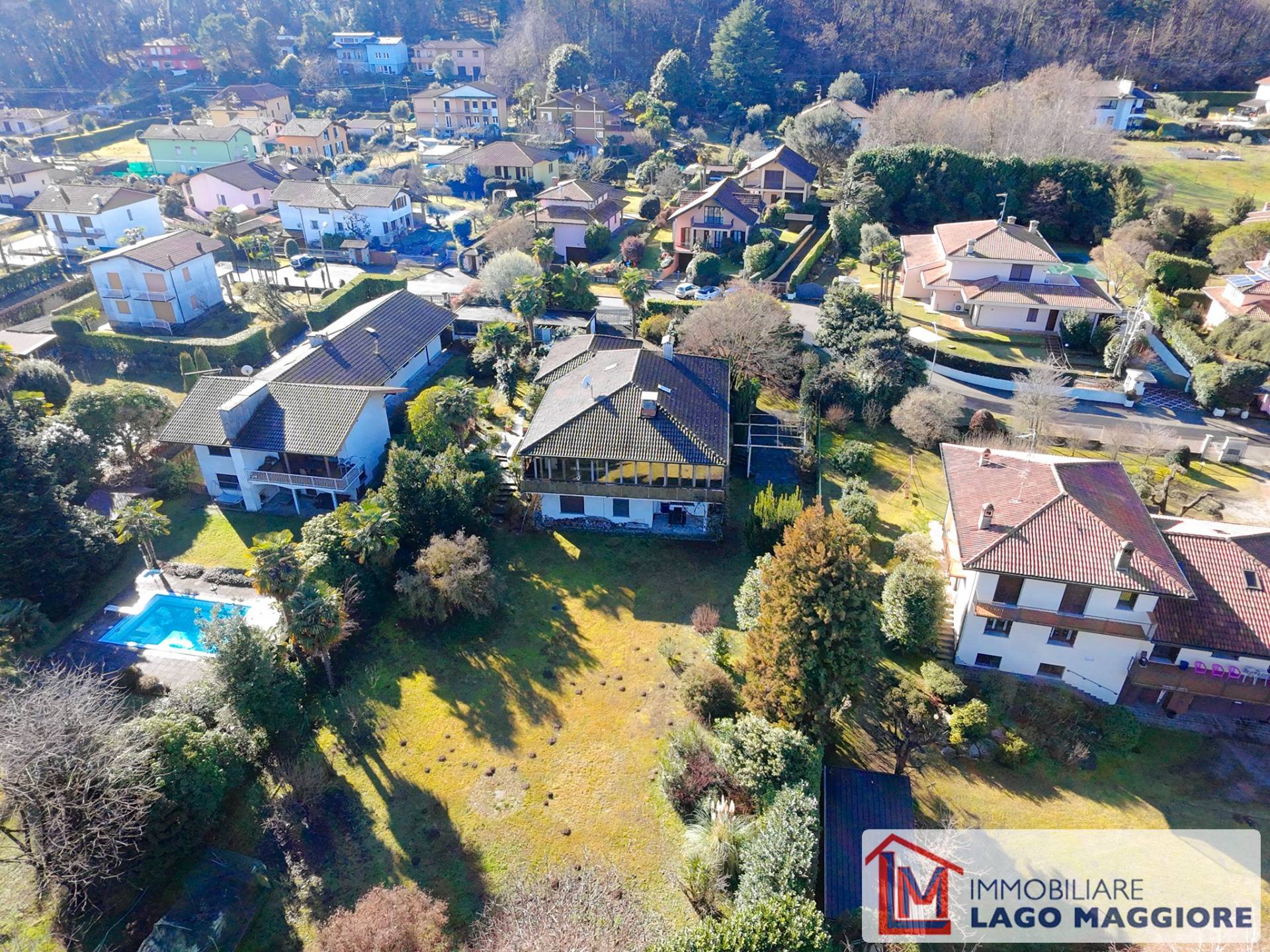 Villa in vendita a Ranco