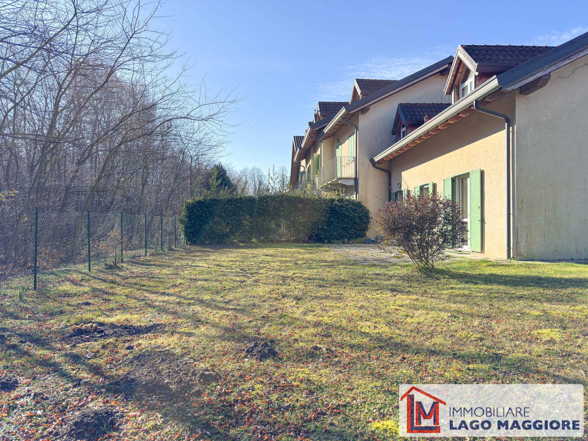 Villa in vendita a Ispra