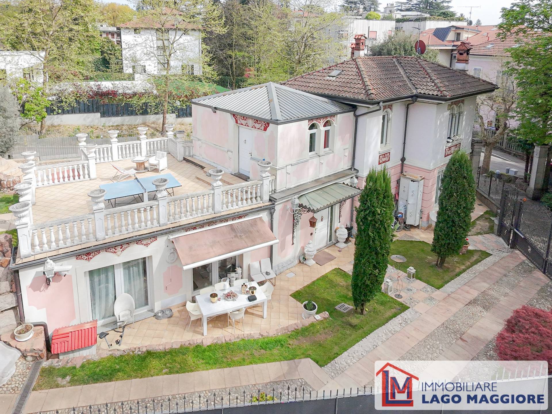 Villa in vendita a Varese, Centro