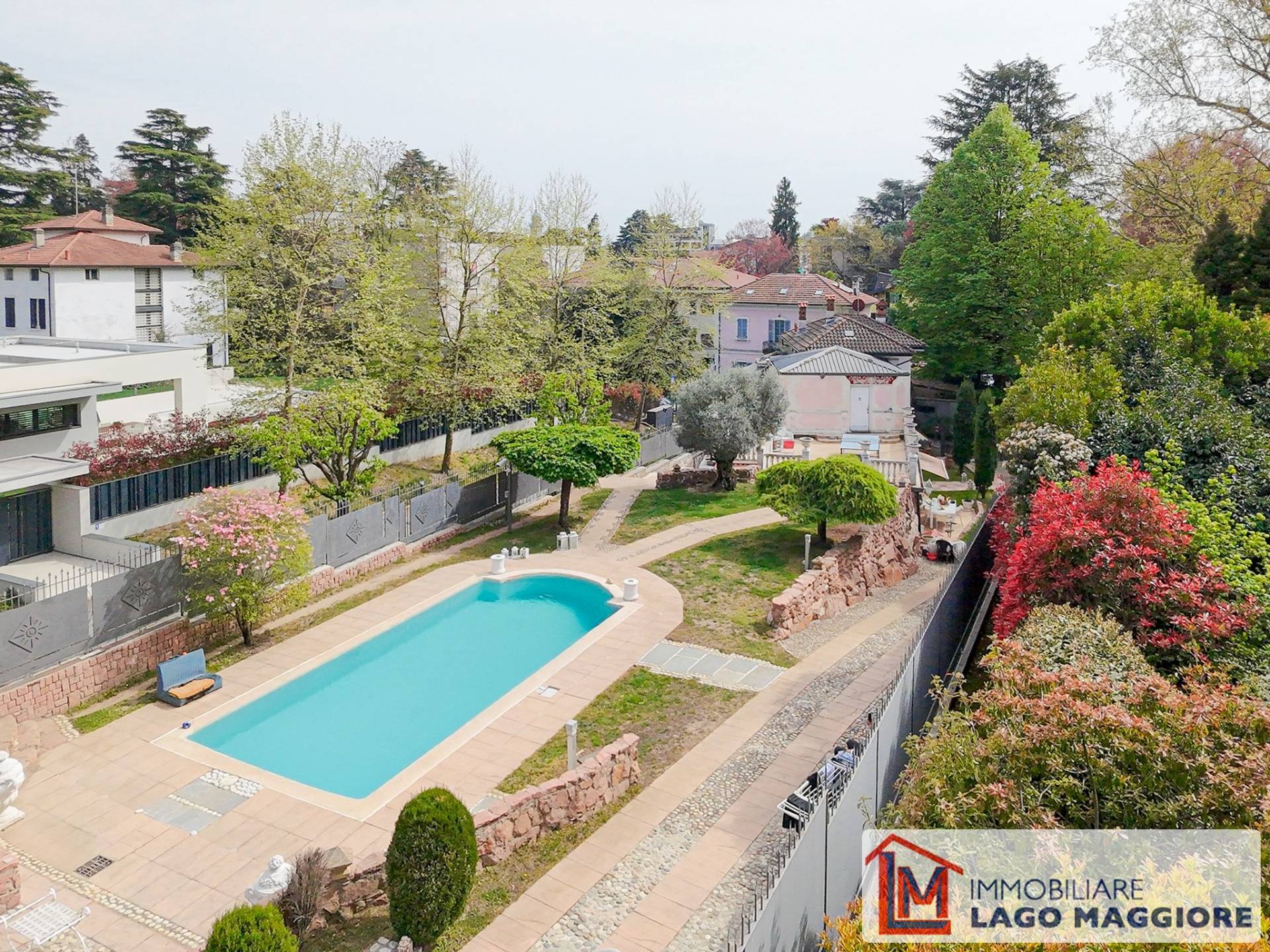 Villa in vendita a Varese, Centro