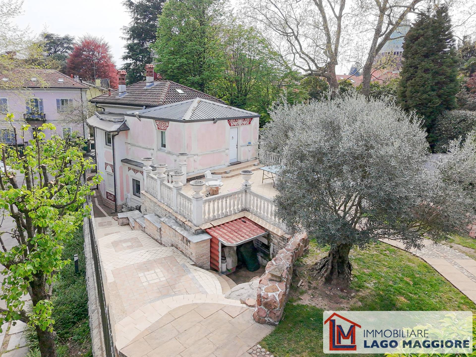 Villa in vendita a Varese, Centro