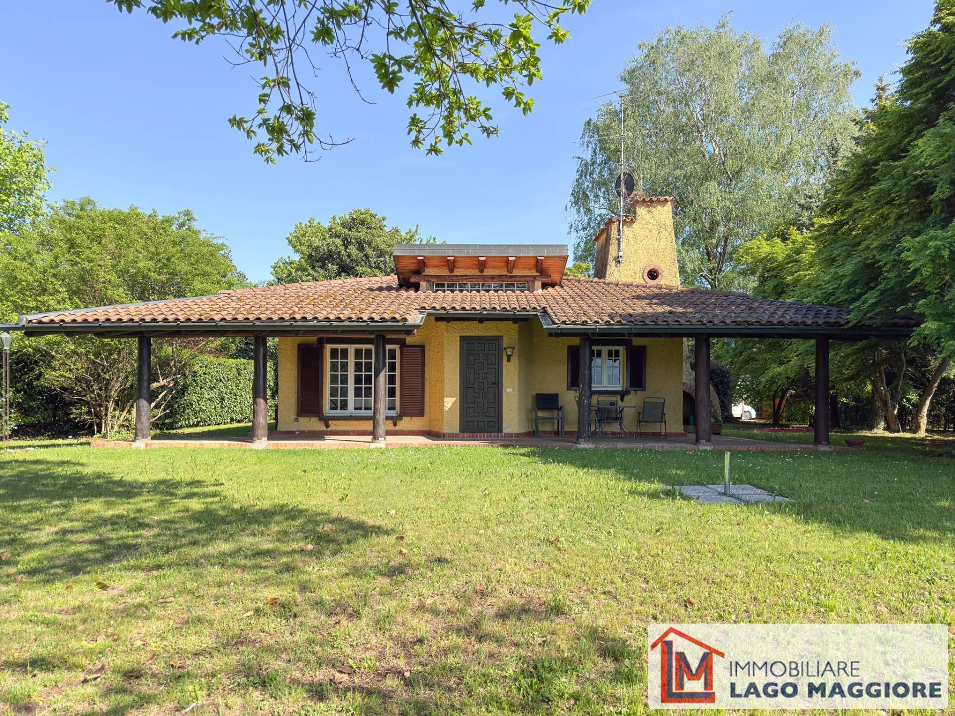 Villa in affitto a Ispra