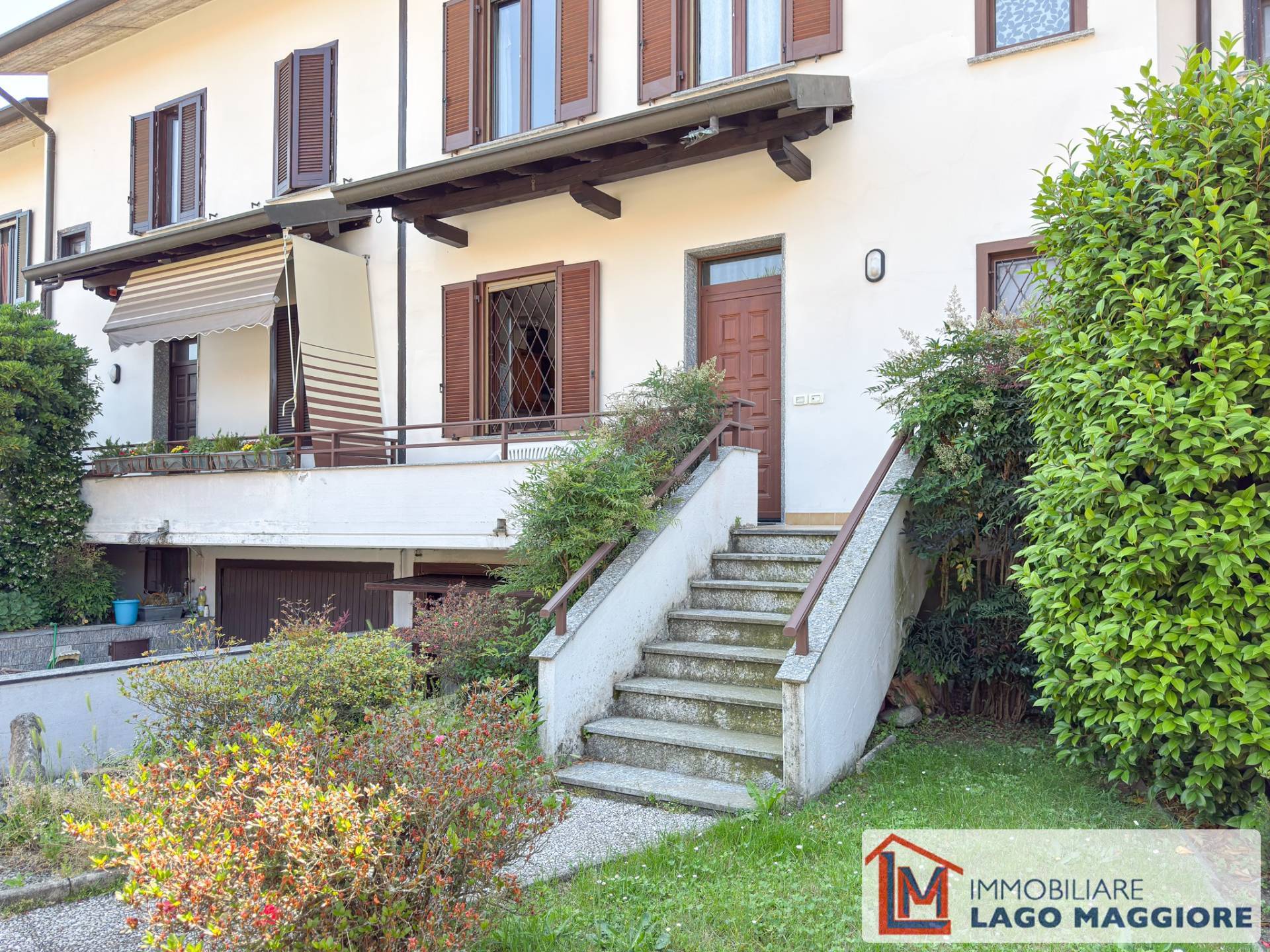 Villetta a schiera in vendita a Ispra
