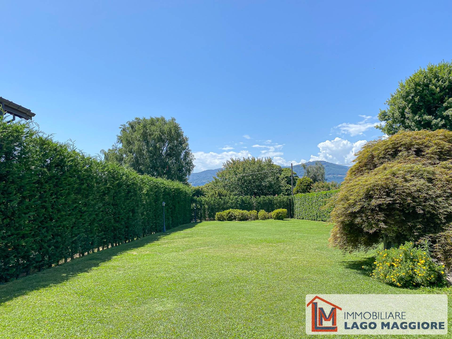 Villa in vendita a Ispra