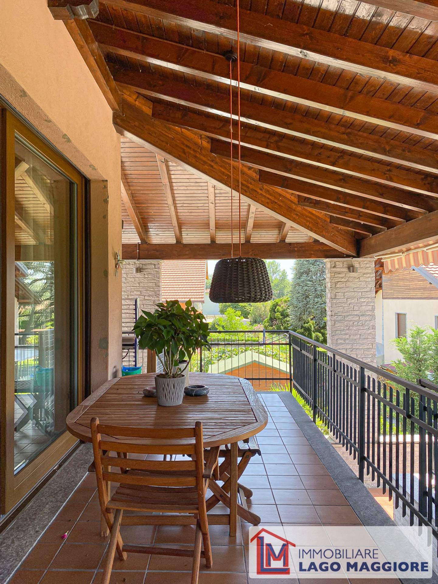 Villa in vendita a Ispra