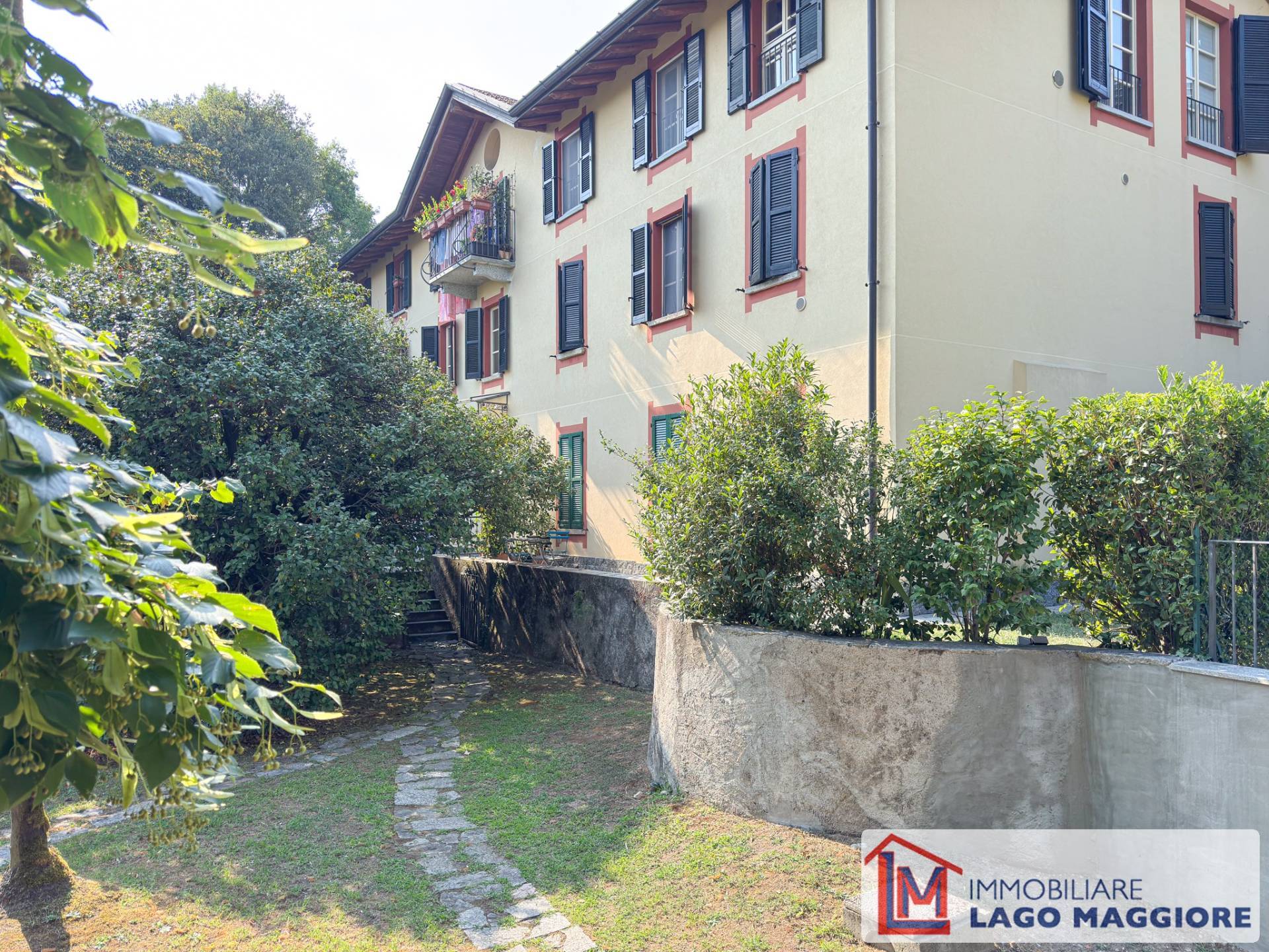 Appartamento in vendita a Besozzo, Bogno