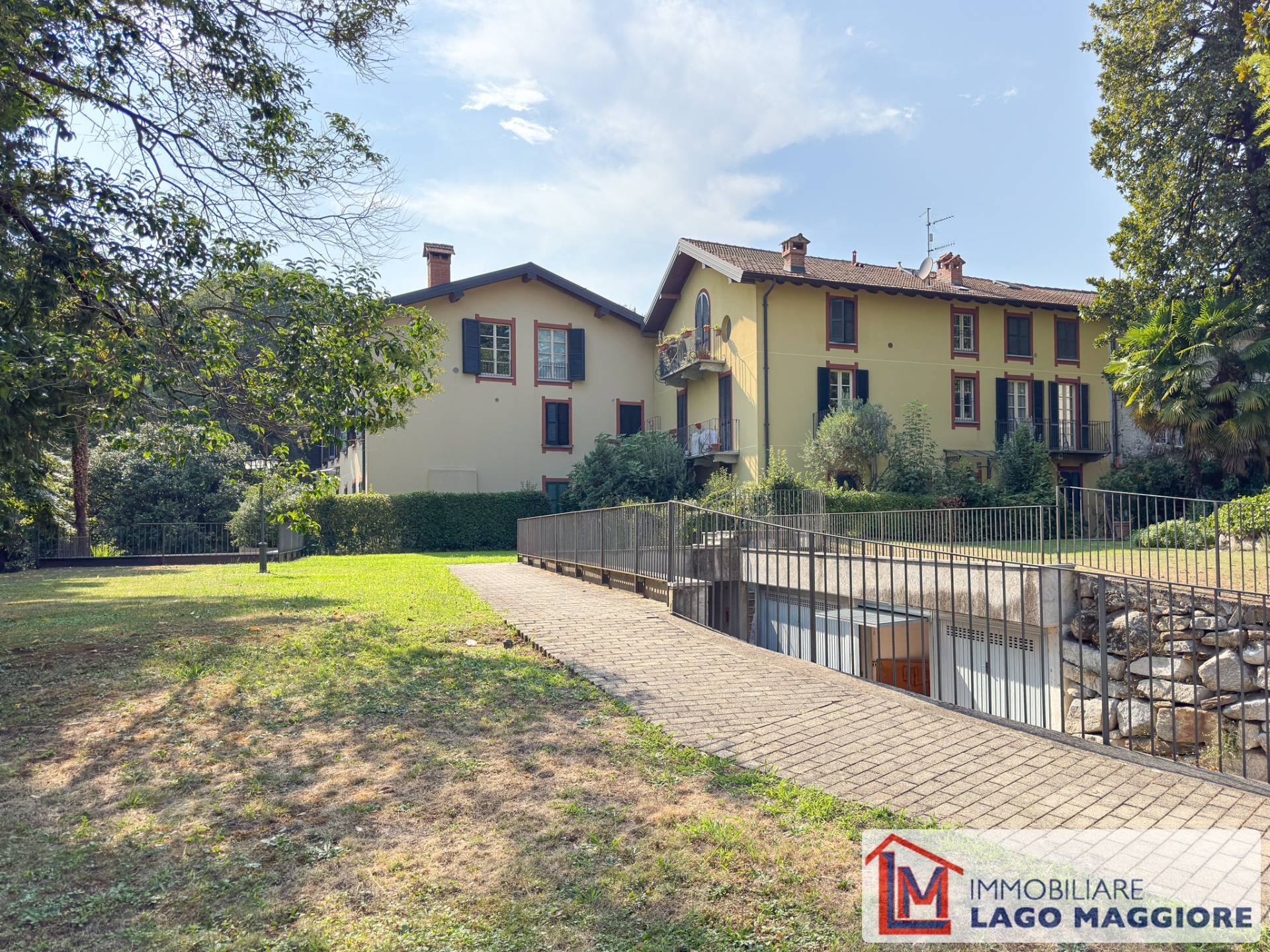 Appartamento in vendita a Besozzo, Bogno