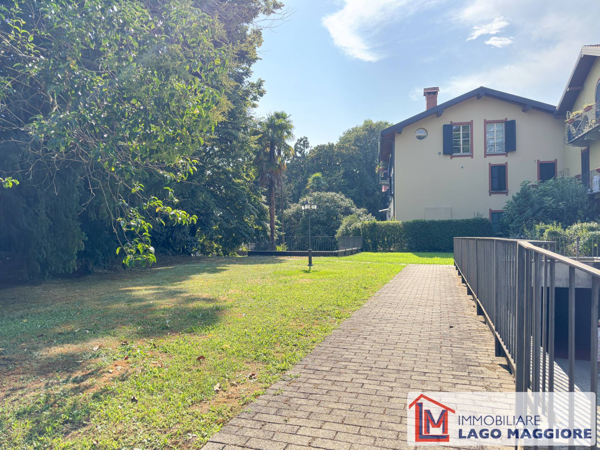 Appartamento in vendita a Besozzo, Bogno