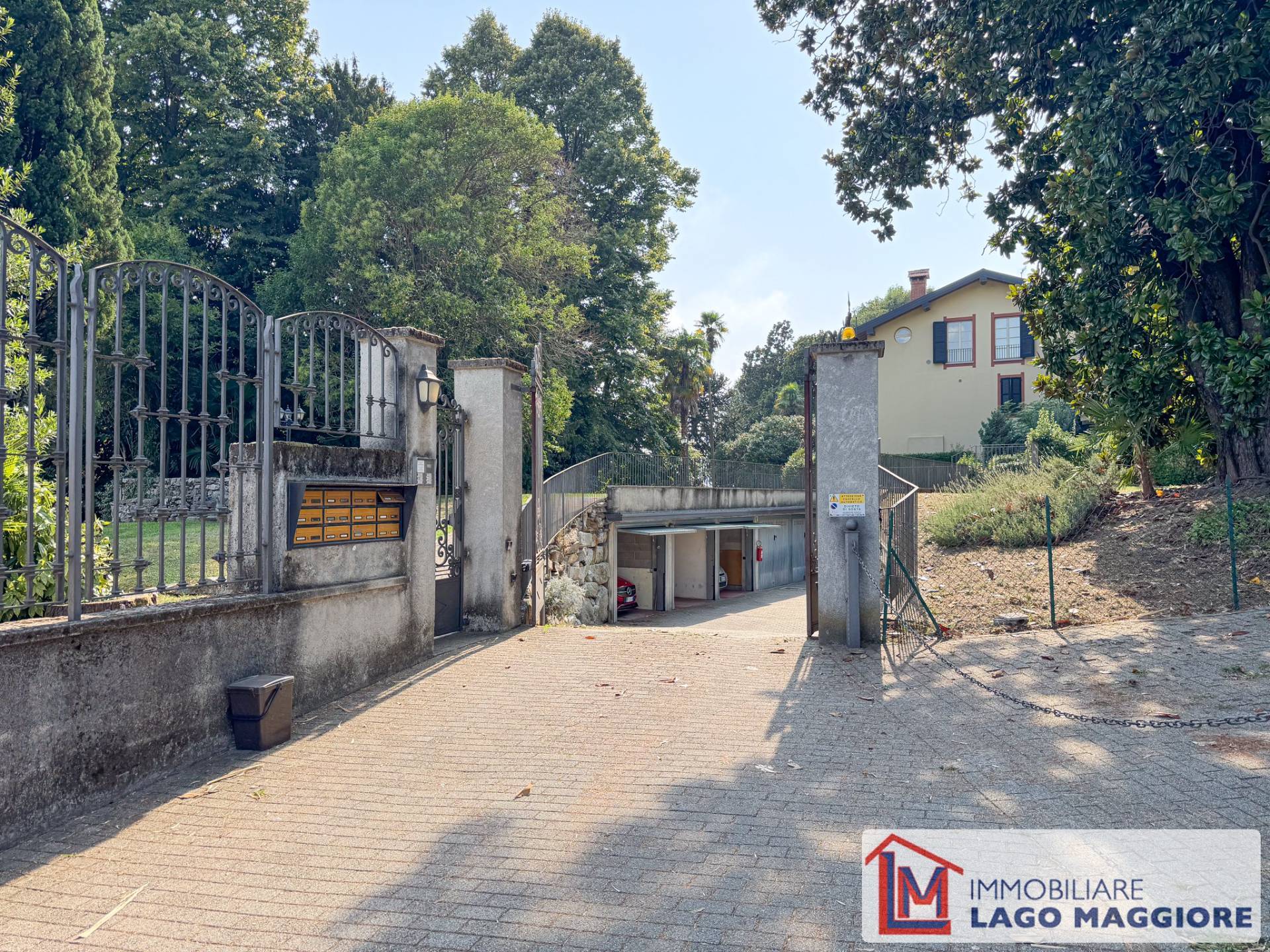 Appartamento in vendita a Besozzo, Bogno